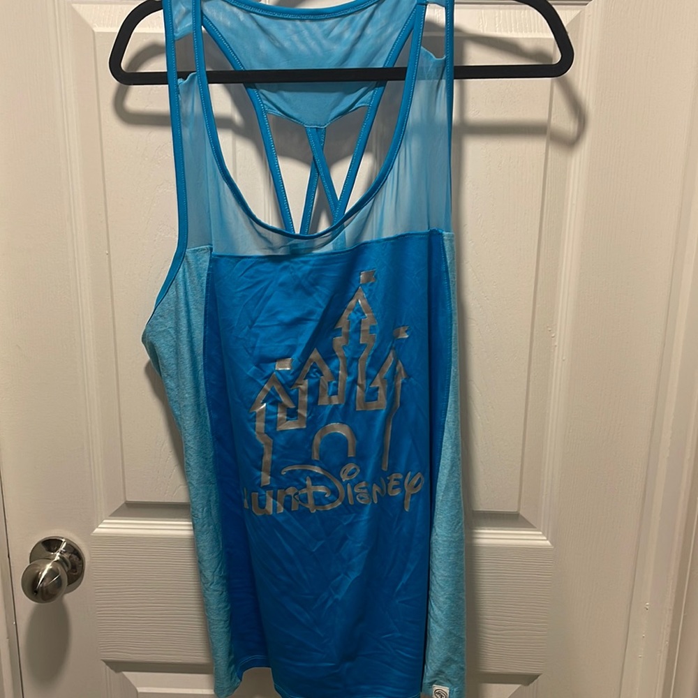 Run Disney tank